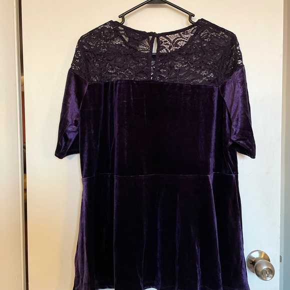 Michel Studio Lace Peplum Blouse - Size 2X - Picture 5 of 12